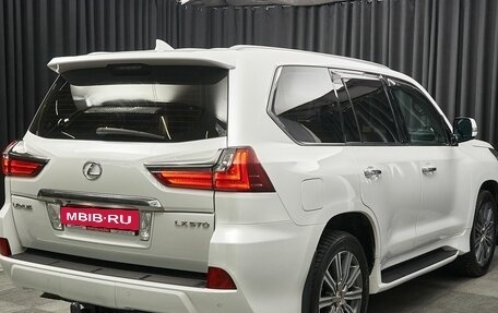 Lexus LX III, 2017 год, 6 800 000 рублей, 4 фотография