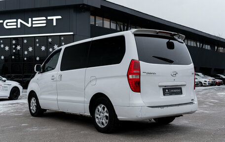 Hyundai Grand Starex Grand Starex I рестайлинг 2, 2010 год, 945 000 рублей, 4 фотография