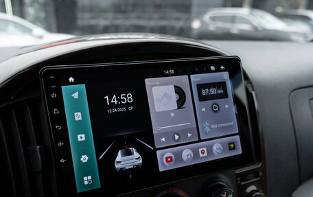 Hyundai Grand Starex Grand Starex I рестайлинг 2, 2010 год, 945 000 рублей, 17 фотография