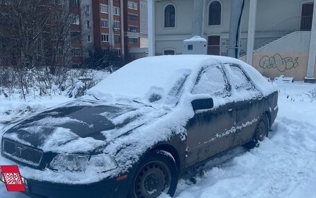 Volvo S40 II, 2001 год, 250 000 рублей, 2 фотография