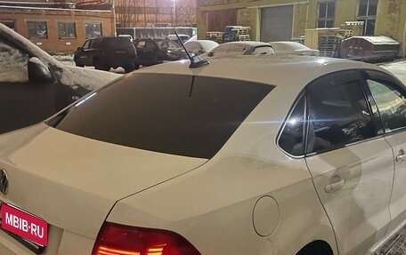 Volkswagen Polo VI (EU Market), 2017 год, 395 000 рублей, 2 фотография