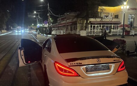 Mercedes-Benz CLS, 2012 год, 2 700 000 рублей, 7 фотография