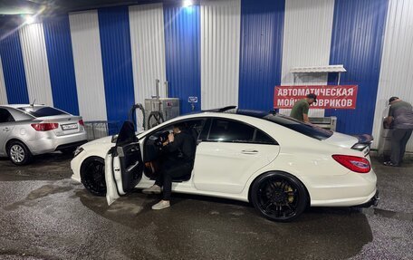 Mercedes-Benz CLS, 2012 год, 2 700 000 рублей, 9 фотография