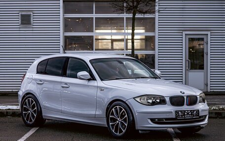 BMW 1 серия, 2010 год, 795 000 рублей, 3 фотография