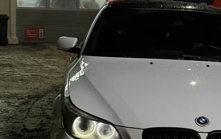 BMW 5 серия, 2003 год, 725 000 рублей, 1 фотография