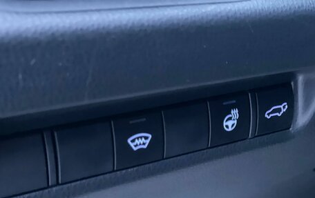 Toyota RAV4, 2020 год, 3 300 000 рублей, 9 фотография