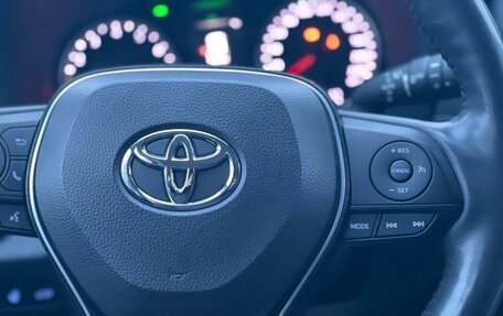 Toyota RAV4, 2020 год, 3 300 000 рублей, 19 фотография