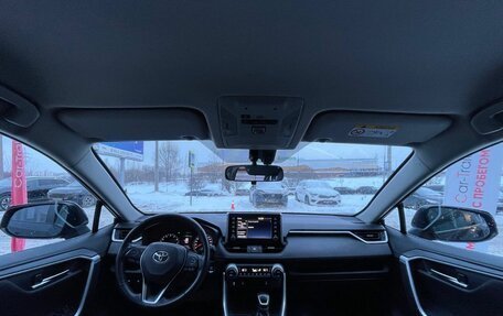 Toyota RAV4, 2020 год, 3 300 000 рублей, 22 фотография