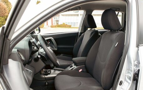 Toyota RAV4, 2010 год, 1 295 000 рублей, 11 фотография