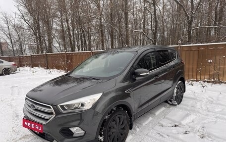 Ford Kuga III, 2018 год, 2 350 000 рублей, 2 фотография
