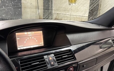 BMW 5 серия, 2003 год, 725 000 рублей, 9 фотография