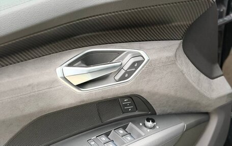 Audi e-tron GT, 2022 год, 10 500 000 рублей, 13 фотография