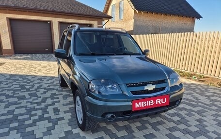 Chevrolet Niva I рестайлинг, 2017 год, 931 000 рублей, 19 фотография