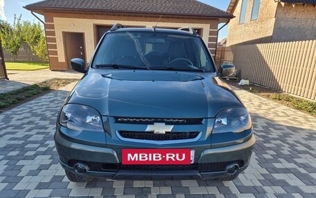 Chevrolet Niva I рестайлинг, 2017 год, 931 000 рублей, 20 фотография