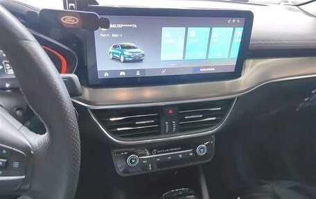 Ford Focus IV, 2022 год, 1 564 000 рублей, 9 фотография