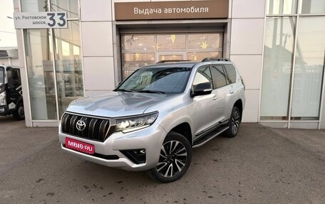 Toyota Land Cruiser Prado 150 рестайлинг 2, 2022 год, 5 645 000 рублей, 1 фотография
