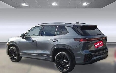 Volkswagen Tiguan, 2025 год, 4 834 000 рублей, 3 фотография