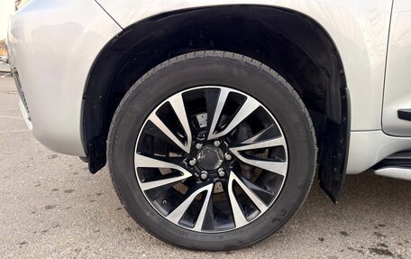 Toyota Land Cruiser Prado 150 рестайлинг 2, 2022 год, 5 645 000 рублей, 21 фотография