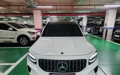 Mercedes-Benz GLB, 2024 год, 3 980 000 рублей, 3 фотография