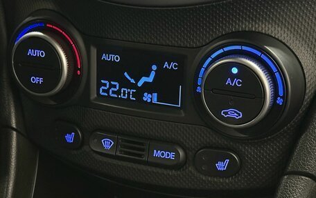 Hyundai Solaris II рестайлинг, 2016 год, 999 900 рублей, 17 фотография