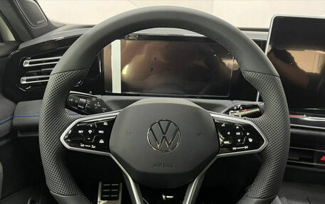 Volkswagen Tiguan II, 2025 год, 4 929 000 рублей, 13 фотография