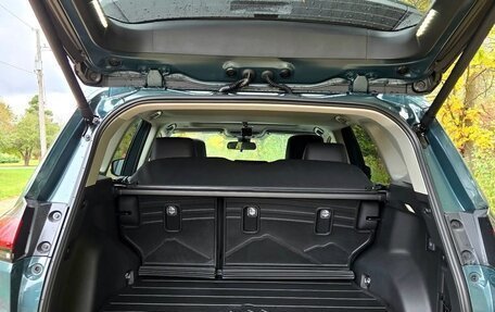 Toyota RAV4, 2025 год, 4 850 000 рублей, 6 фотография