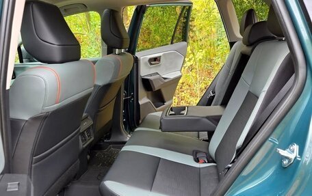 Toyota RAV4, 2025 год, 4 850 000 рублей, 16 фотография