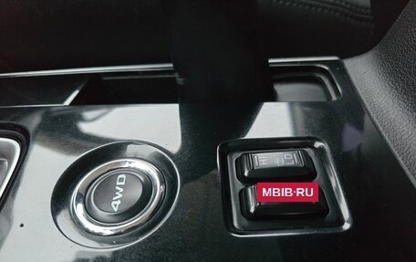 Mitsubishi Outlander III рестайлинг 3, 2017 год, 1 850 000 рублей, 22 фотография