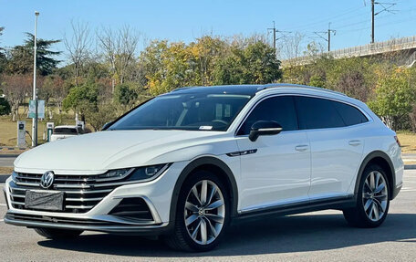 Volkswagen Passat CC, 2024 год, 4 690 000 рублей, 2 фотография