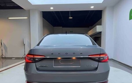 Skoda Superb III рестайлинг, 2022 год, 2 333 000 рублей, 5 фотография