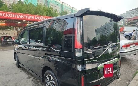 Honda Stepwgn IV, 2020 год, 2 150 000 рублей, 4 фотография