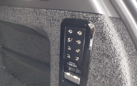 Land Rover Range Rover IV рестайлинг, 2024 год, 23 190 000 рублей, 34 фотография