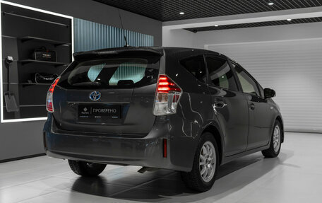 Toyota Prius v (+) I (ZVW40/41) рестайлинг, 2015 год, 1 650 000 рублей, 5 фотография