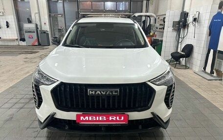 Haval Jolion, 2024 год, 1 830 000 рублей, 4 фотография
