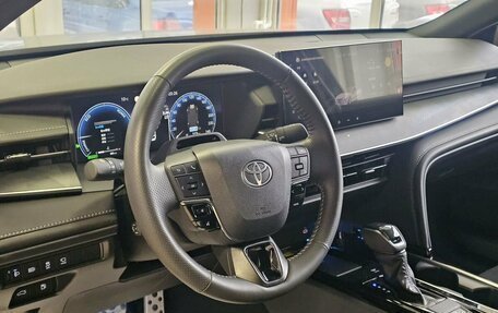 Toyota Camry, 2025 год, 3 999 999 рублей, 13 фотография