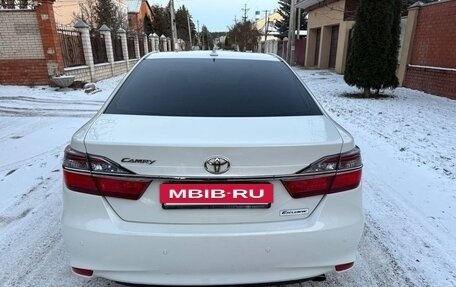Toyota Camry, 2017 год, 2 290 000 рублей, 6 фотография