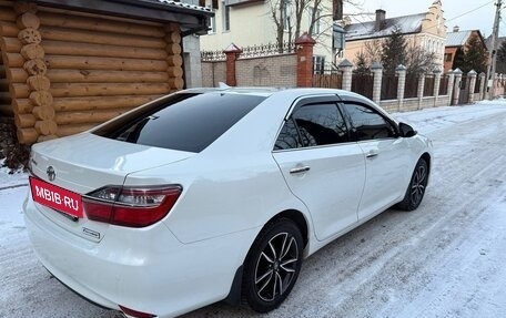 Toyota Camry, 2017 год, 2 290 000 рублей, 7 фотография