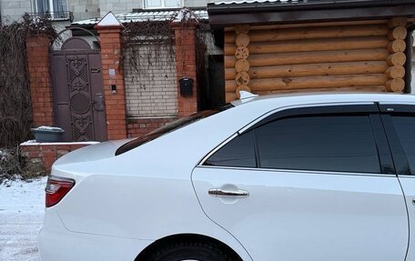 Toyota Camry, 2017 год, 2 290 000 рублей, 8 фотография