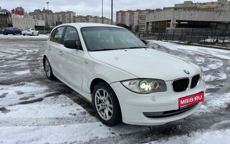 BMW 1 серия, 2010 год, 569 900 рублей, 1 фотография