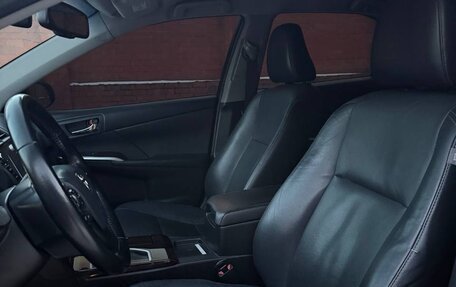 Toyota Camry, 2017 год, 2 290 000 рублей, 25 фотография