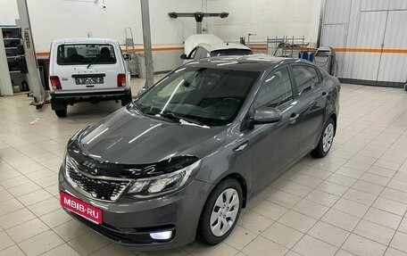 KIA Rio III рестайлинг, 2015 год, 979 000 рублей, 1 фотография