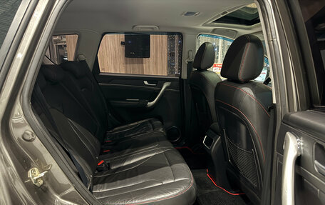 Haval H6, 2017 год, 1 250 000 рублей, 29 фотография