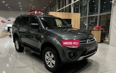 Mitsubishi Pajero Sport II рестайлинг, 2013 год, 1 490 000 рублей, 7 фотография