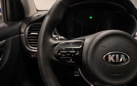 KIA Rio IV, 2018 год, 1 350 000 рублей, 13 фотография