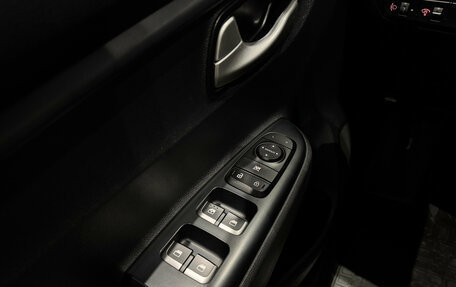 KIA Rio IV, 2018 год, 1 350 000 рублей, 23 фотография