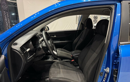 KIA Rio IV, 2018 год, 1 350 000 рублей, 25 фотография