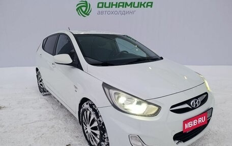 Hyundai Solaris II рестайлинг, 2013 год, 750 000 рублей, 3 фотография