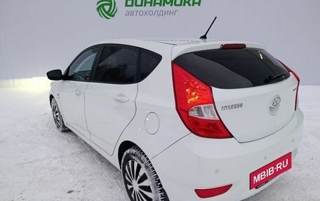 Hyundai Solaris II рестайлинг, 2013 год, 750 000 рублей, 7 фотография