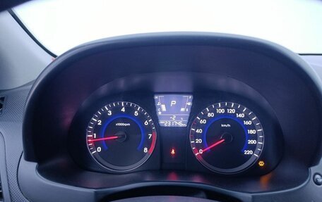 Hyundai Solaris II рестайлинг, 2013 год, 750 000 рублей, 18 фотография