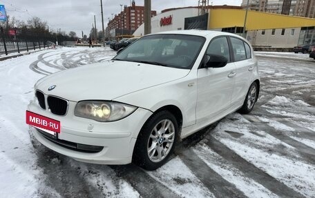 BMW 1 серия, 2010 год, 569 900 рублей, 3 фотография